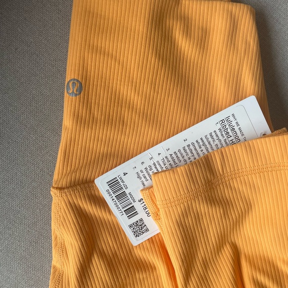 NWT Lululemon Align Ribbed25” legging - Picture 4 of 7
